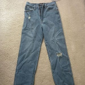 Wrangler High Rise Straight Jeans